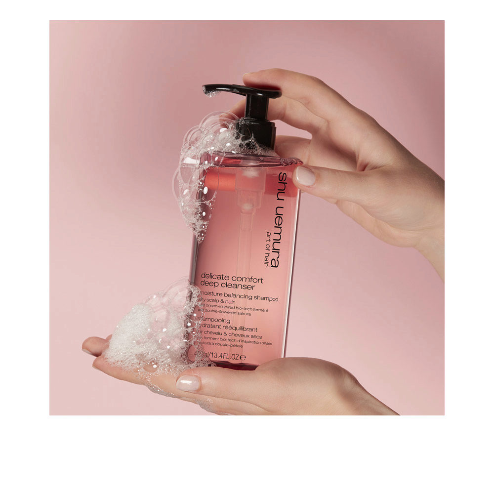 Shu Uemura Deep Cleansers Delicate Comfort Shampoo 400 ml - shampoo per capelli e cute secca